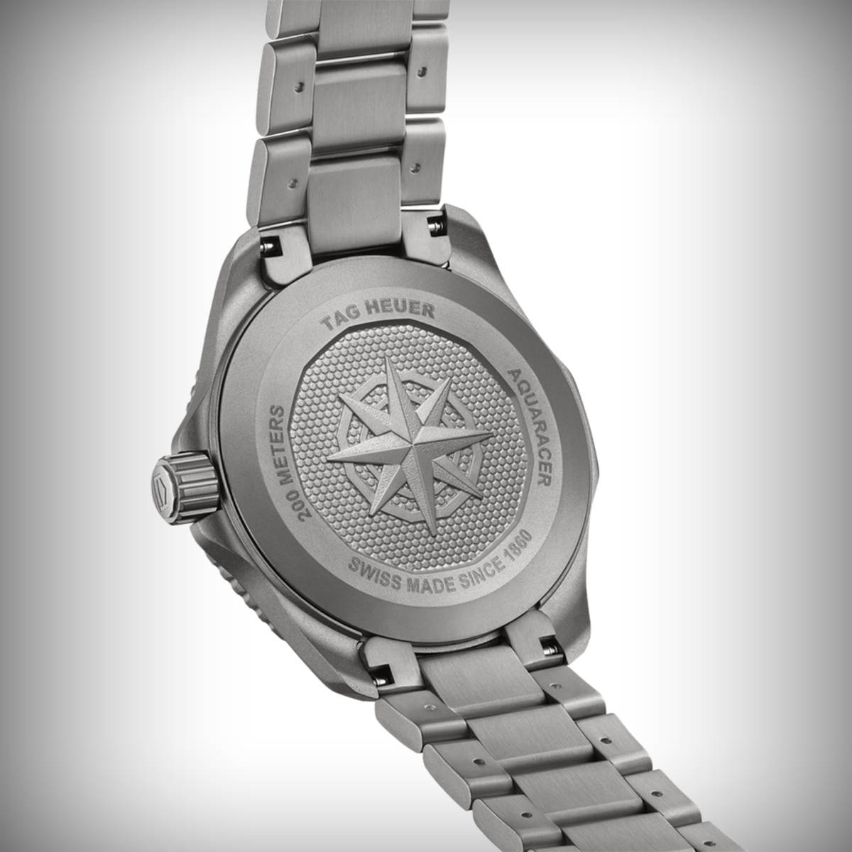 TAG Heuer Aquaracer Professional 200 Solargraph